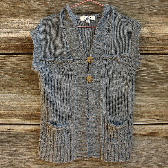'l.e.i.' VINTAGE 2009 gray short sleeve hooded sweater vest cardigan - Picture 1 of 7